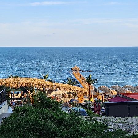 Supreme Beach Apartments 발치크 외부 사진