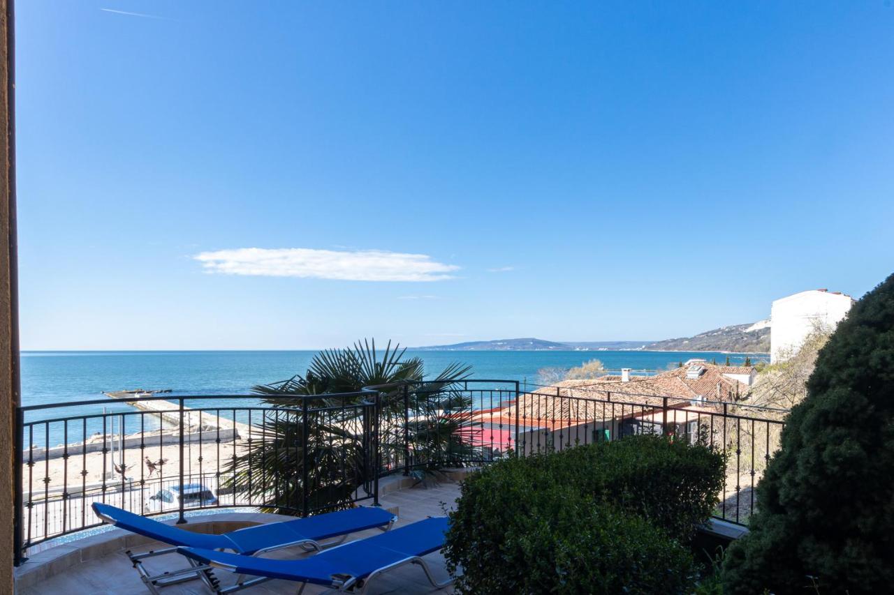 Supreme Beach Apartments 발치크 외부 사진
